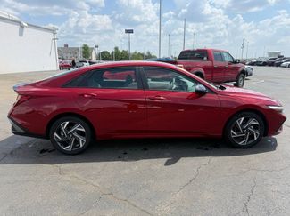 Used 2025 Hyundai Elantra Sport FWD video 2