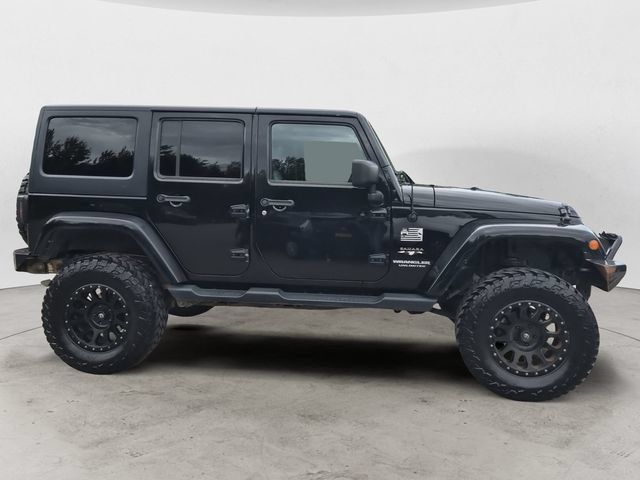 Used 2016 Jeep Wrangler Unlimited Sahara w/ Trailer Tow Group AWD/4WD image 4
