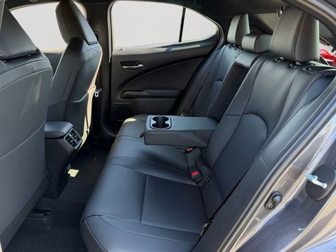 New 2026 Lexus UX 300h AWD image 8
