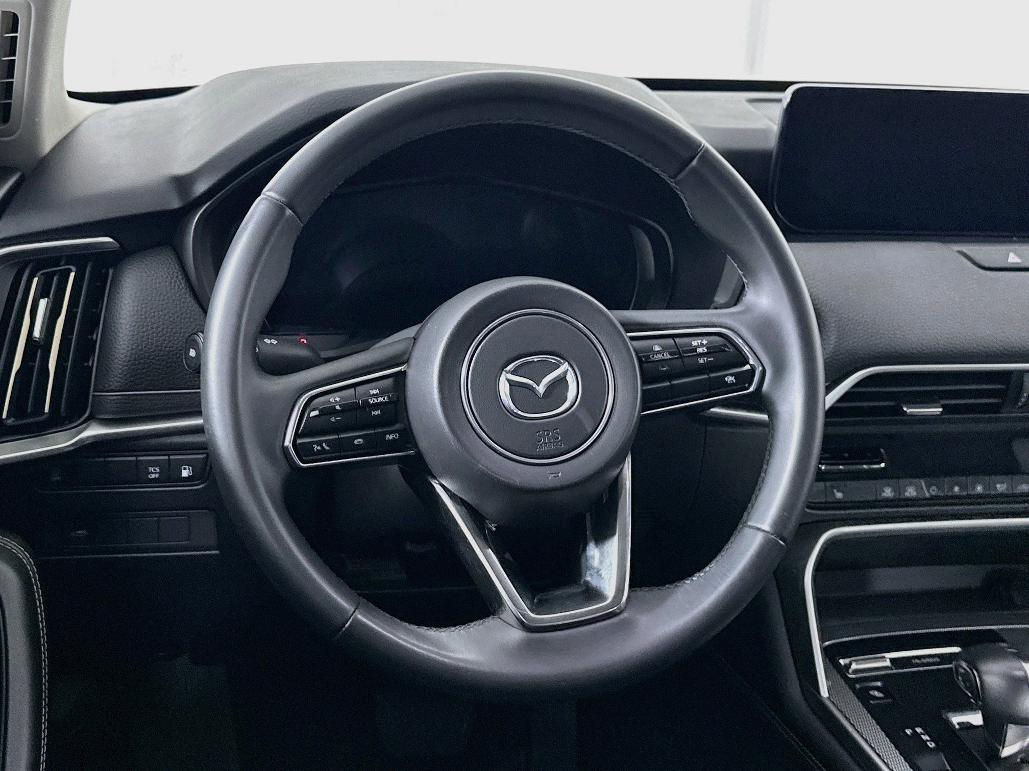 Used 2024 MAZDA CX-90 Plug-In Hybrid w/ Preferred AWD/4WD image 18