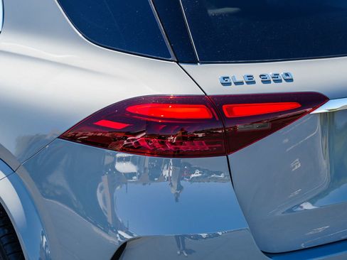 New 2026 Mercedes-Benz GLE 350 4MATIC image 11