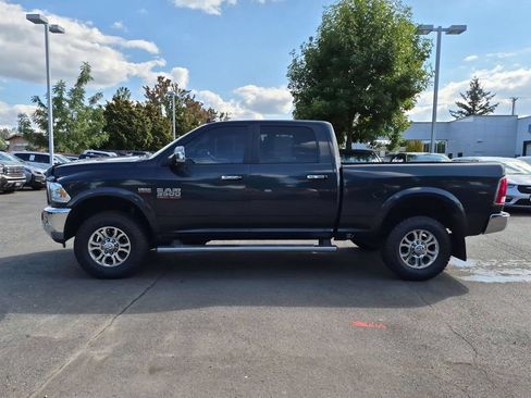 Used 2017 RAM 3500 Laramie AWD/4WD image 4