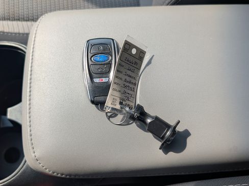 Used 2022 Subaru Outback Premium AWD/4WD image 35