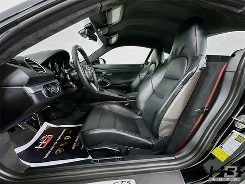 Used 2018 Porsche 718 Cayman GTS image 16