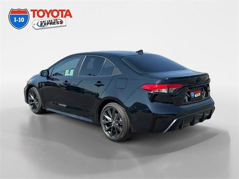 Certified 2023 Toyota Corolla XSE image 3