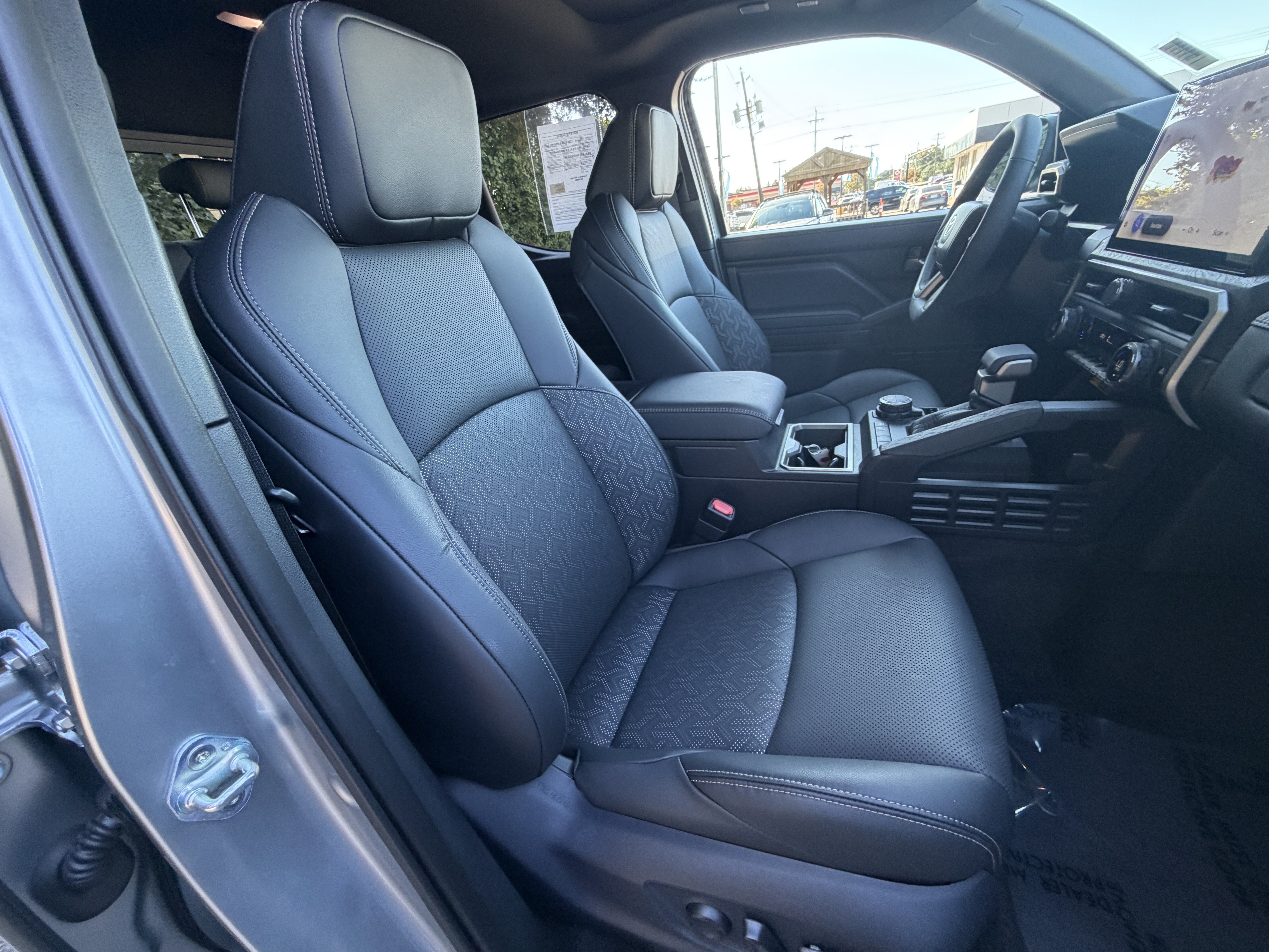 Used 2026 Toyota Tacoma Limited AWD/4WD image 19