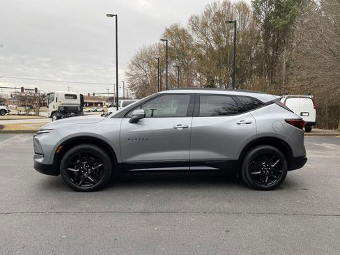 Used 2025 Chevrolet Blazer RS w/ Driver Confidence II Package image 6