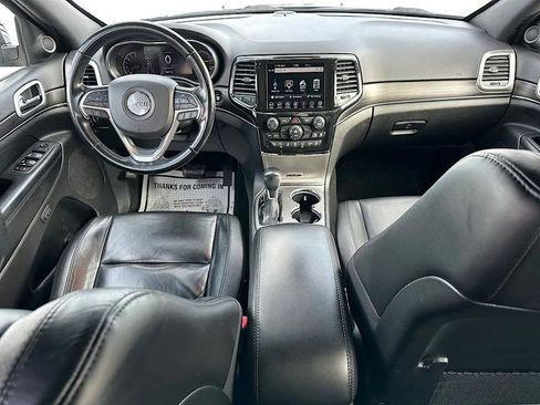 Used 2022 Jeep Grand Cherokee Limited w/ Technology Group image 19