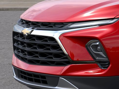 New 2026 Chevrolet Blazer LT AWD/4WD image 13