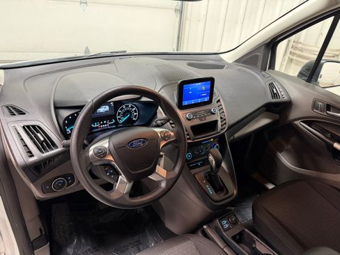 Used 2022 Ford Transit Connect XLT w/ CNG/LPG Engine Prep Package FWD image 4