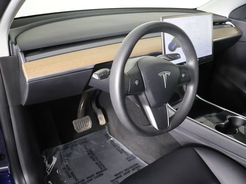 Used 2020 Tesla Model Y Long Range AWD/4WD image 28