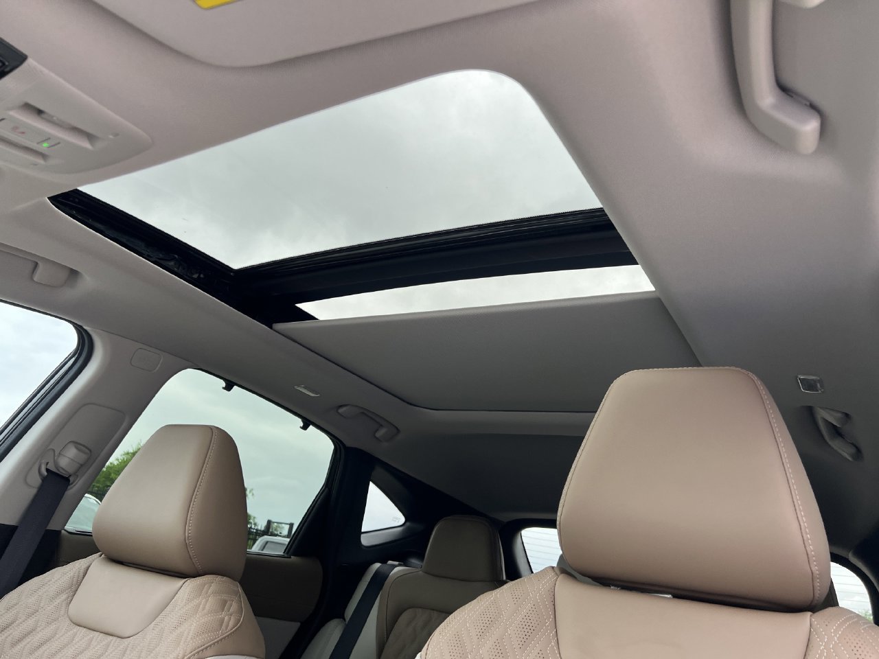 New 2026 Nissan Murano Platinum w/ Cargo Package AWD/4WD image 16