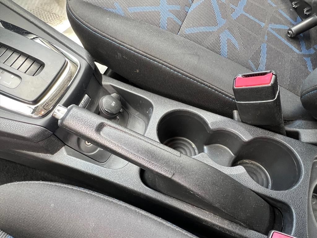 Used 2013 Ford Fiesta SE FWD image 28