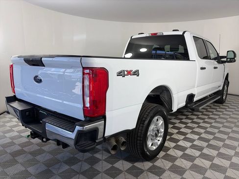 Certified 2025 Ford F250 XLT AWD/4WD image 7