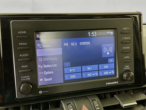 Used 2022 Toyota RAV4 XLE Premium image 21