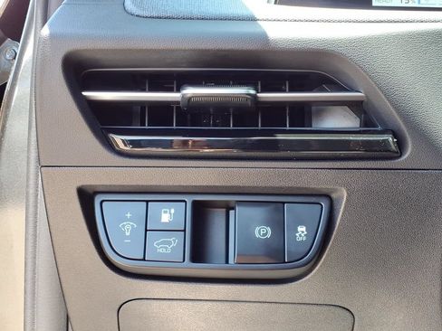 Certified 2023 Kia EV6 Wind w/ Wind Technology Package AWD/4WD image 22