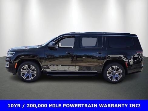 Used 2024 Jeep Wagoneer Series II w/ Flexible Seating Group image 2