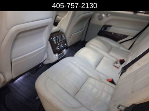 Used 2017 Land Rover Range Rover HSE image 6