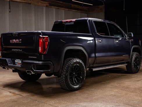 Used 2024 GMC Sierra 1500 Denali w/ Denali Reserve Package image 10