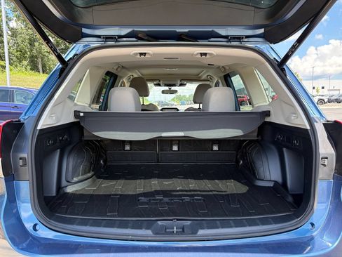 Certified 2022 Subaru Forester Premium AWD/4WD image 12