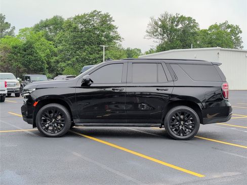 Used 2023 Chevrolet Tahoe RST w/ Luxury Package AWD/4WD image 2