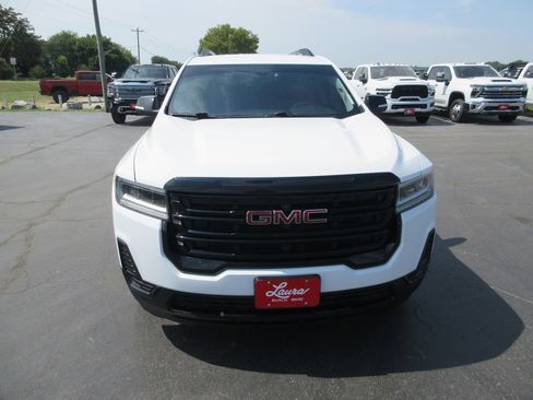Used 2021 GMC Acadia SLE w/ Driver Convenience Package FWD image 11
