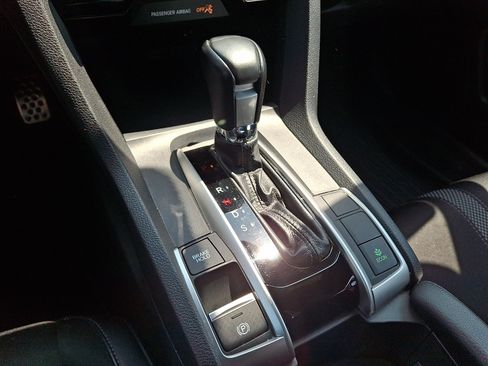Used 2020 Honda Civic Sport image 14