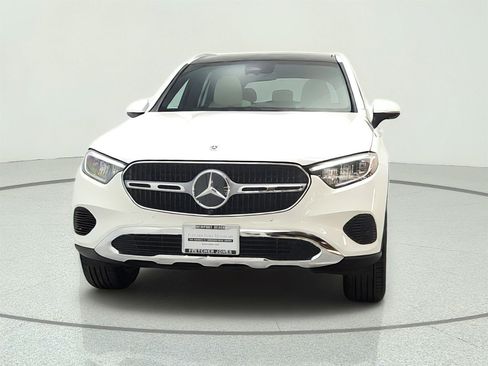 Certified 2026 Mercedes-Benz GLC 300 4MATIC image 2