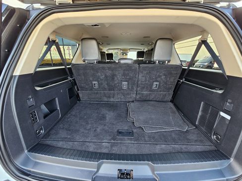 Used 2024 Ford Expedition Max XLT image 27