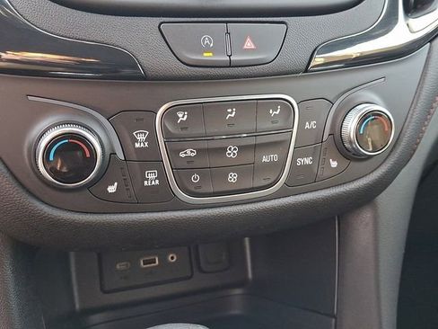 Certified 2024 Chevrolet Equinox RS image 15