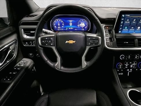 Used 2023 Chevrolet Tahoe LT w/ Luxury Package RWD image 7