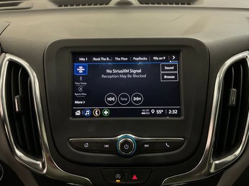 Used 2024 Chevrolet Equinox LS w/ LS Convenience Package FWD image 18
