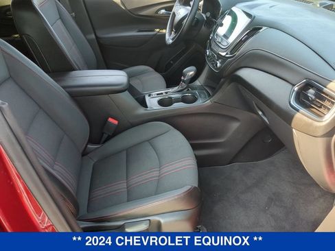Used 2024 Chevrolet Equinox RS AWD/4WD image 21