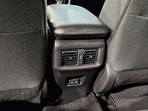 Used 2024 Toyota RAV4 XLE image 37