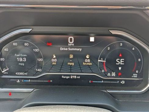 Used 2023 GMC Sierra 1500 AT4 w/ AT4 Preferred Package AWD/4WD image 12