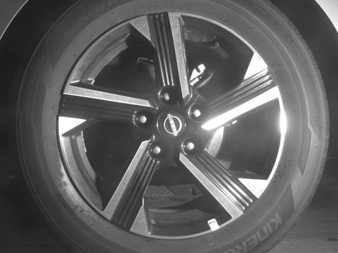 Used 2025 Nissan Sentra SV image 14