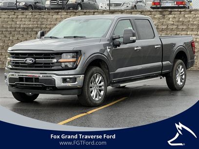 New 2025 Ford F150 XLT w/ Equipment Group 302A MID