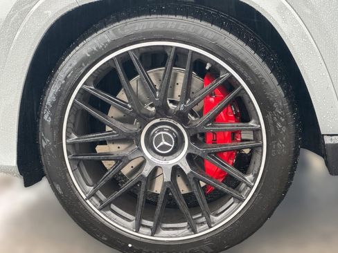 New 2025 Mercedes-Benz GLS 63 AMG AMG GLS 63 image 11