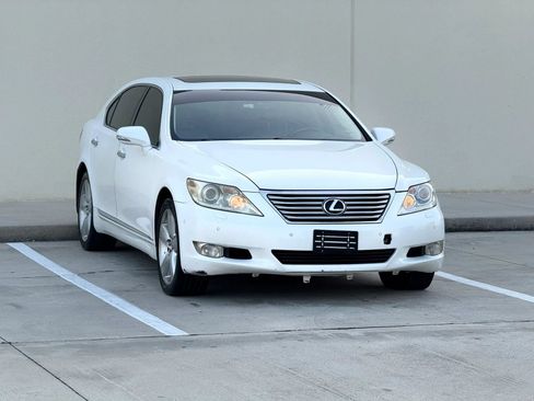 Used 2010 Lexus LS 460 L RWD image 9