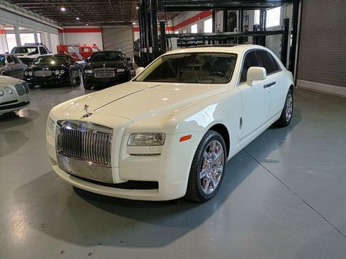 Used 2011 Rolls-Royce Ghost image 1