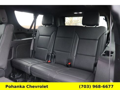 Certified 2024 Chevrolet Suburban LT image 25