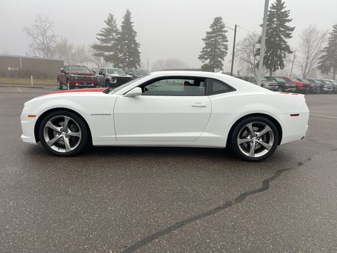 Used 2013 Chevrolet Camaro SS w/ RS Package image 4