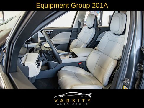Used 2025 Lincoln Aviator Reserve w/ Equipment Group 201A AWD/4WD image 10