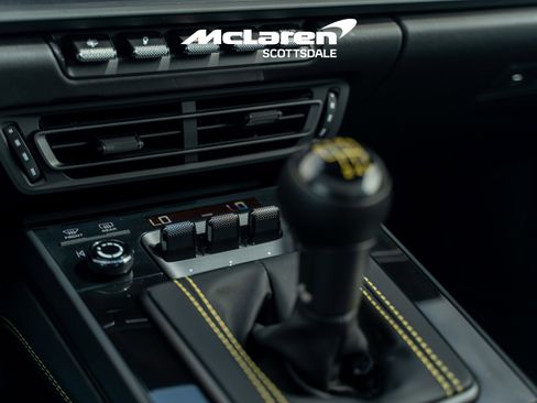 Used 2023 Porsche 911 GT3 image 30