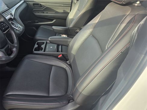 Used 2025 Honda Odyssey Sport-L image 21