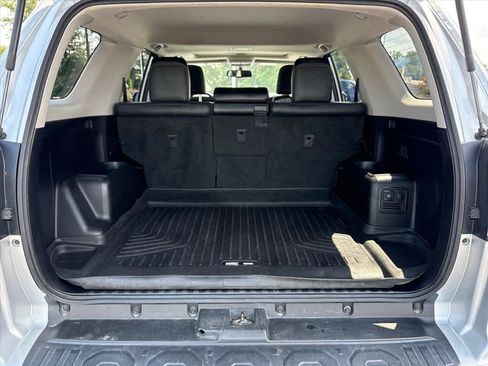 Used 2018 Toyota 4Runner Limited AWD/4WD image 29