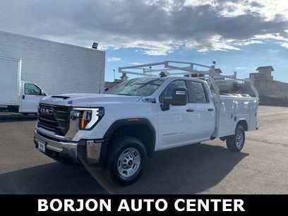 New 2025 GMC Sierra 2500 Pro w/ Convenience Package