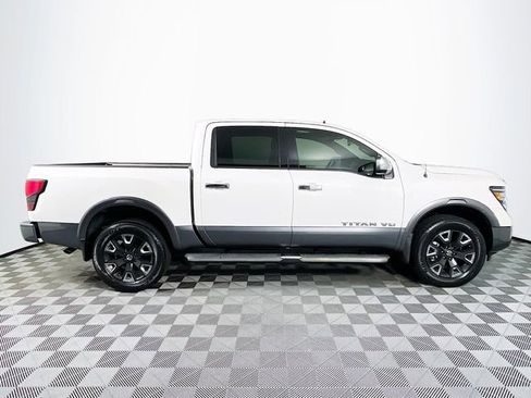 Used 2020 Nissan Titan Platinum Reserve w/ Moonroof Package AWD/4WD image 9