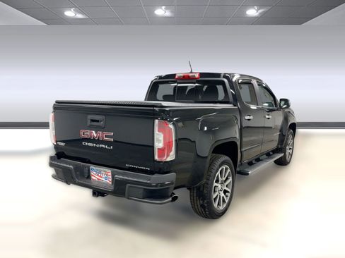 Used 2021 GMC Canyon Denali image 8