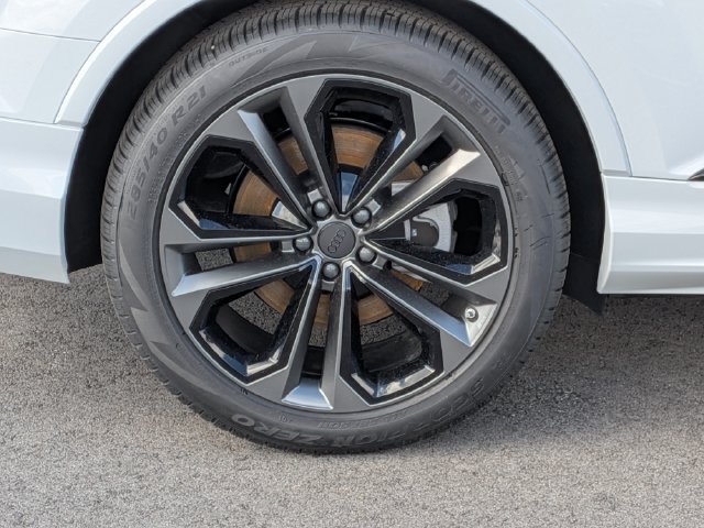 New 2026 Audi Q7 3.0T Premium Plus AWD/4WD image 6